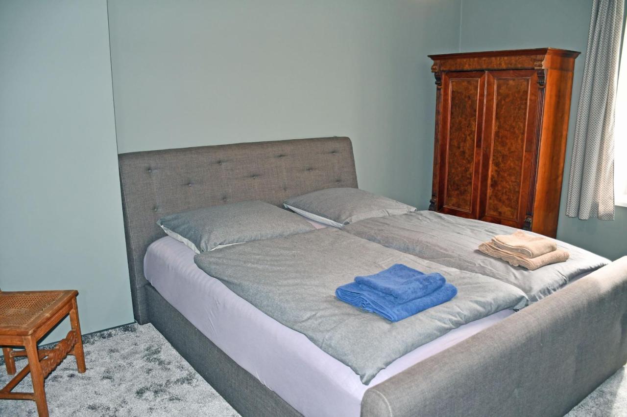 Ferienwohnungen Im Gutshaus Gnies Εξωτερικό φωτογραφία