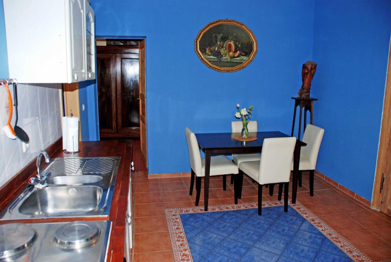 Ferienwohnungen Im Gutshaus Gnies Εξωτερικό φωτογραφία