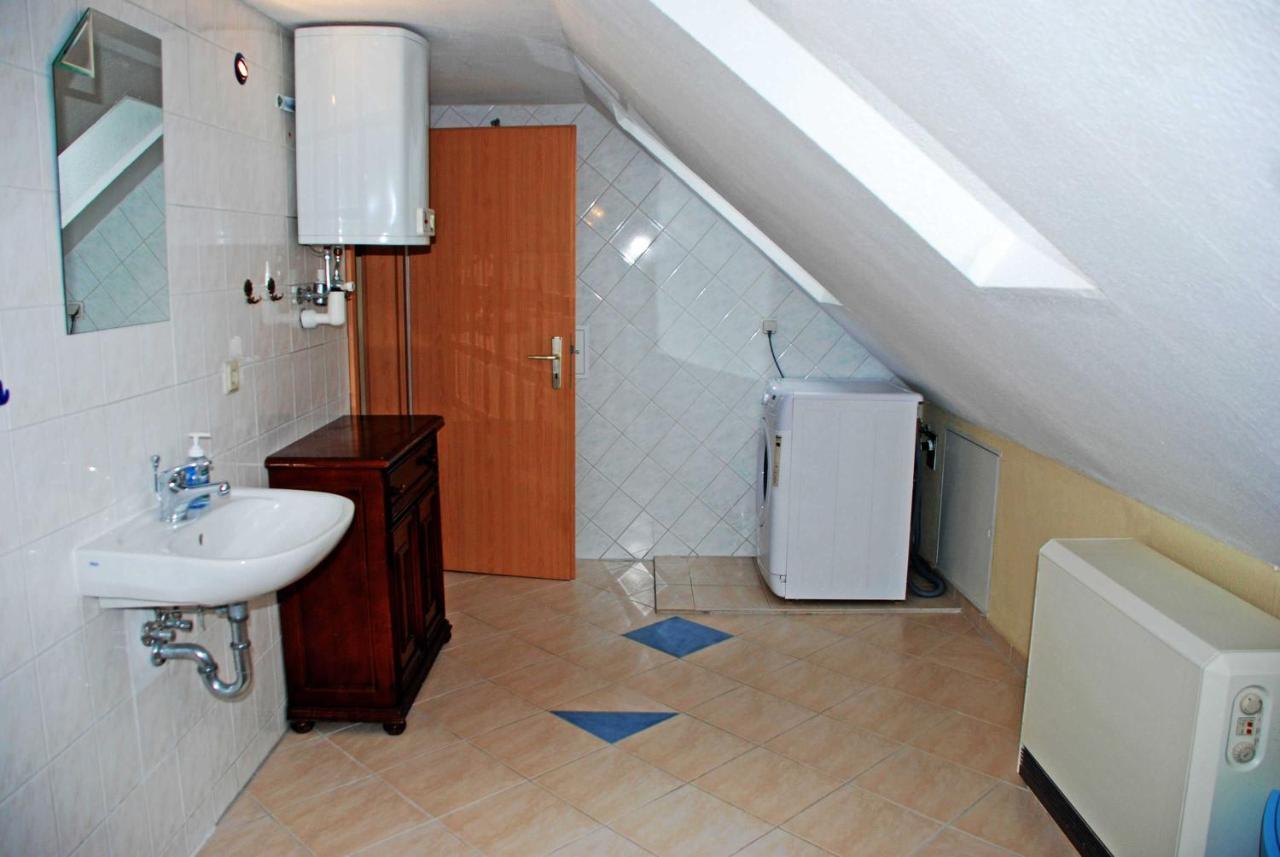 Ferienwohnungen Im Gutshaus Gnies Εξωτερικό φωτογραφία